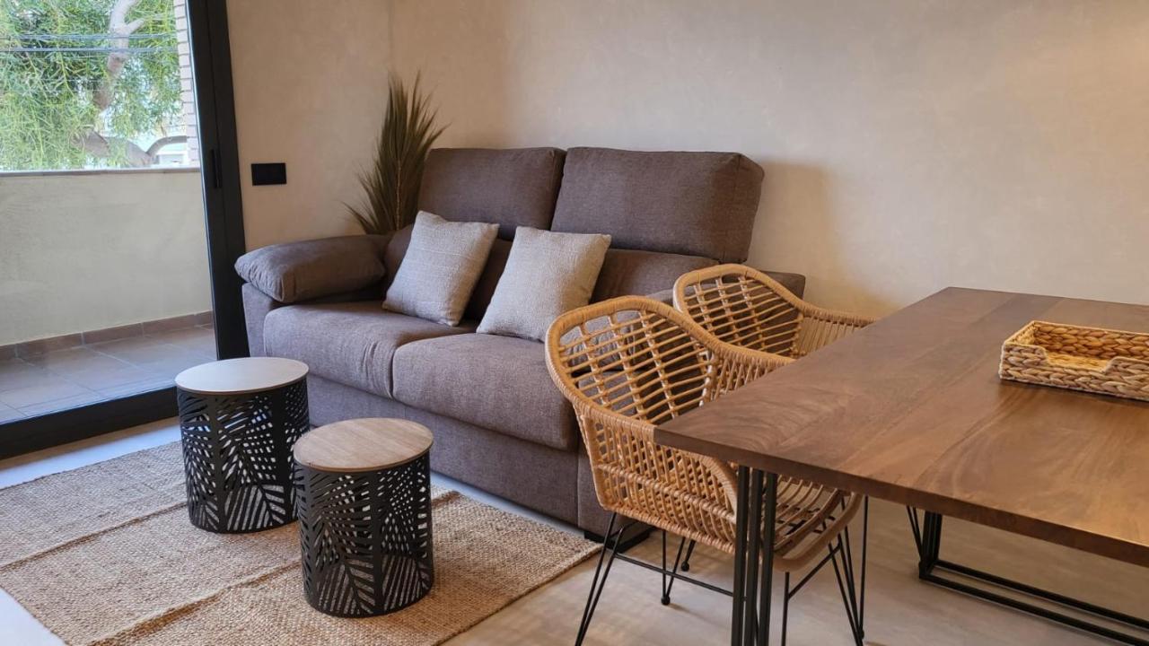 Apartamento Marplana Castelldefels Exterior foto